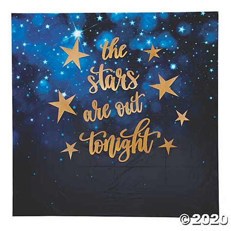 Create A Night Under The Stars For Your Starry Nights Themed Prom