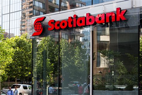 La entidad bancaria fue multada por la superintendencia de industria y comercio (sic) por incumplir la ley de. Scotiabank amplía presencia en la región y acuerda comprar ...