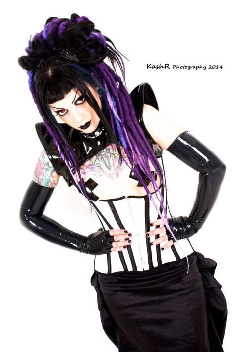 cyber goth girl | Gothic photography, Goth chic, Cybergoth