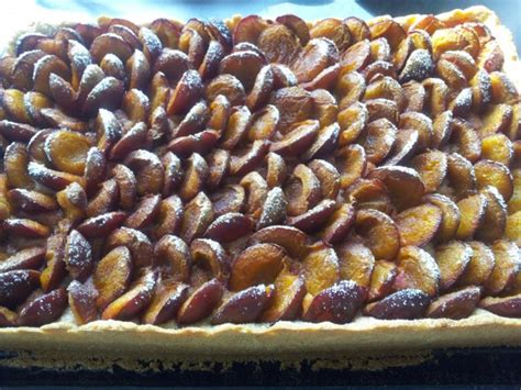 Blechkuchen the word blech means sheet so a blechkuchen is a cake that is baked in a large baking sheet, like a sheet cake. Zwetschgen-Blechkuchen - Rezept mit Bild - kochbar.de