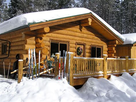 Mount yeckel map covers harry gates and margy's huts. The Continental Divide Cabin is one of eleven 10th ...