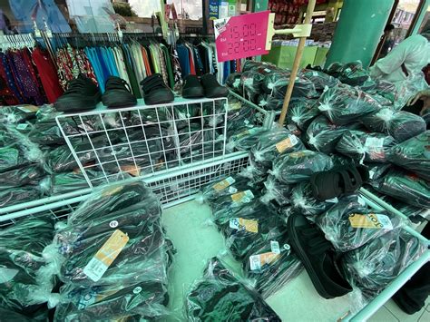 Diposting oleh unknown posted on jumat, 15 agustus 2014 | 10.21 with 40 comments. Dah Jumpa Kedai Jual Baju Sekolah Murah!