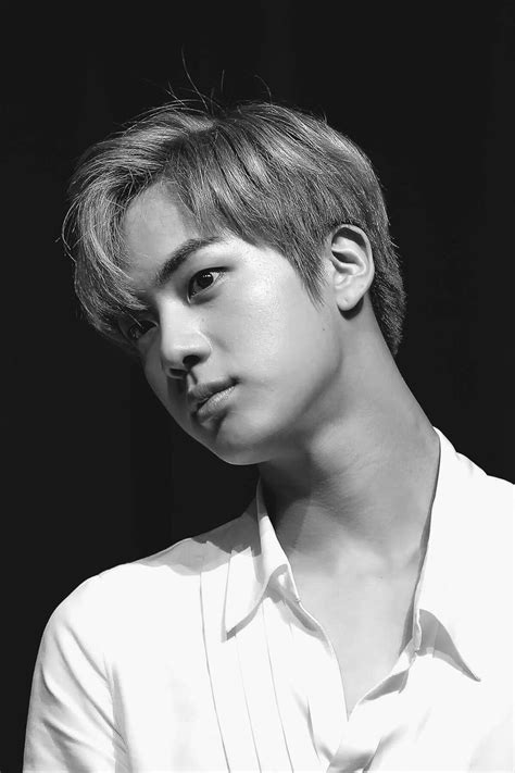 Suga bts, music, min yoongi, kpop, text, communication, western script. Pin de Chunyu ino em BTS | Seokjin, Kim seokjin, Jin