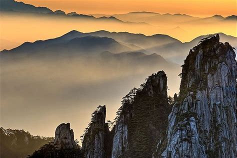 Las Montañas Amarillas De Huangshan En China What A