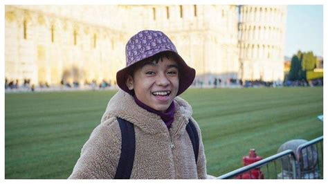 Lagu tersebut menjadi singel pertama yang ia rilis tahun ini. Fakta Betrand Peto Jadi Korban Cyber Bullying, Pelaku di ...