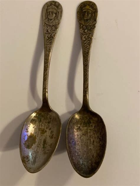 Lot Of 2 Souvenir Spoons 1893 Worlds Fair Chicago Illinois Ebay