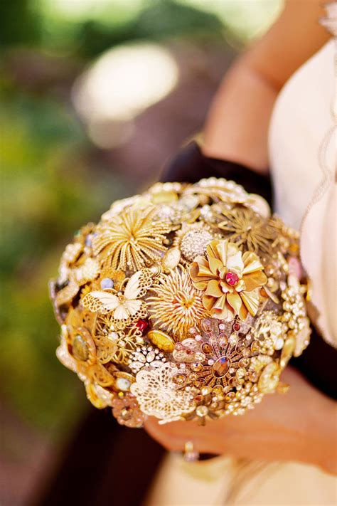 Local portland florist since 1985 exceptional service, great quality My wedding bouquet of brooches, some collected, bought ...