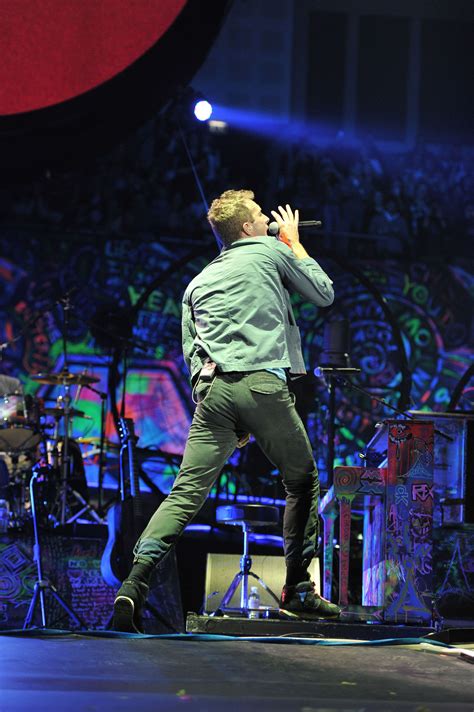 Mylo Xyloto Tour December 9 2011 Coldplay Photo 27765707 Fanpop