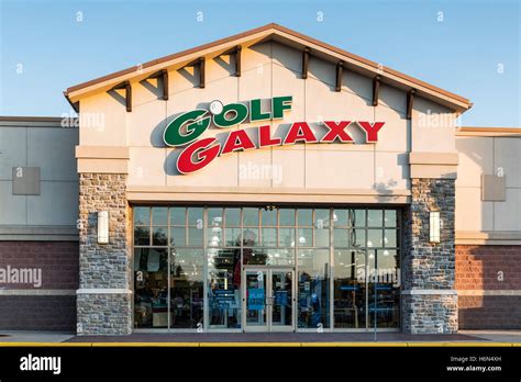 Golf Galaxy Store Hi Res Stock Photography And Images Alamy