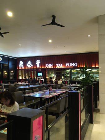 By day it is a modern casual eatery with a menu of international food, at night it transforms into a club with live bands on wednesdays and fridays.winner of numerous. Din Tai Fung Pavilion KL, Kuala Lumpur - Restaurant ...