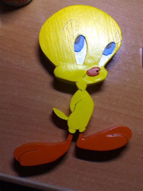 Piolin Tweety Character Art On Wood Lettering