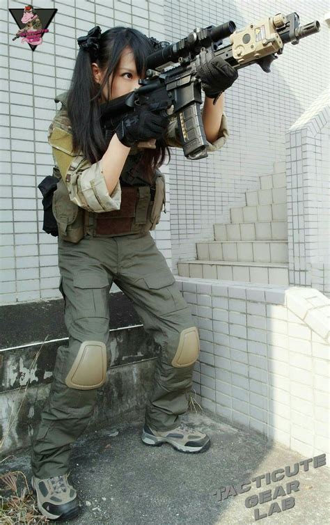 Girls With Guns 💜💖💗💟💛💚💙 Military Girl Warrior Woman Military Women