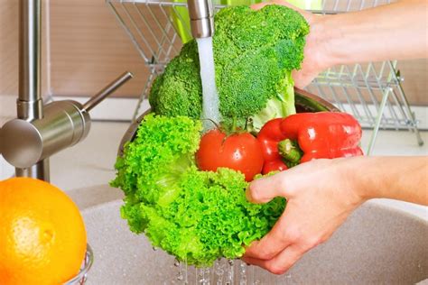 Saiba como higienizar hortaliças corretamente antes de comer
