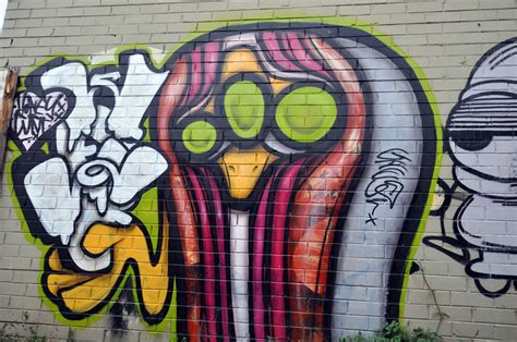 Giew Graffiti Street Art Artist All Those Shapes