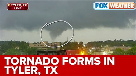 Tornado Forms In Tyler Texas Damage Reported Near Local College Youtube