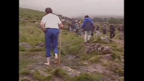 Barefoot Pilgrims Climb Croagh Patrick Ireland 1991 Youtube