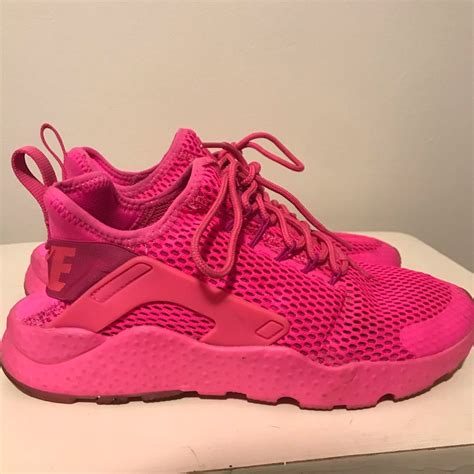 Neon Pink Nike Huarache Shoes Worn A Handful Of Times In Great