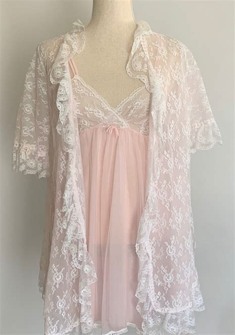 White Lace Bridal Babydoll Peignoir Two Piece Set Vintage S Made By Radcliffe Baby Pink Lace