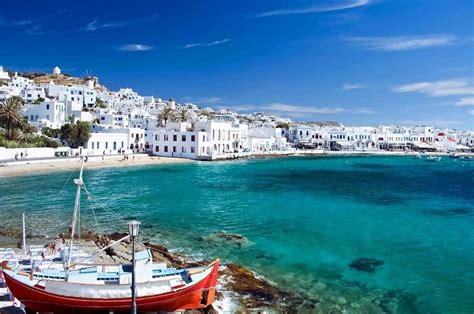 Top 10 Reasons Why You Should Choose To Visit Greece Holiday Plan