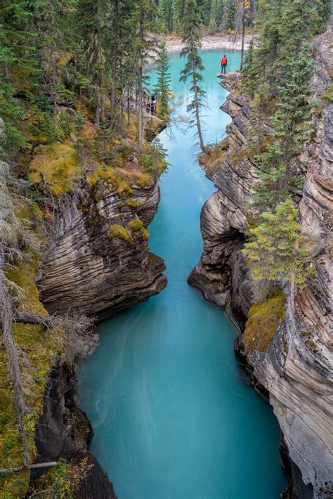 Guide To Canadian Rockies Day Hikes — Explore More Nature