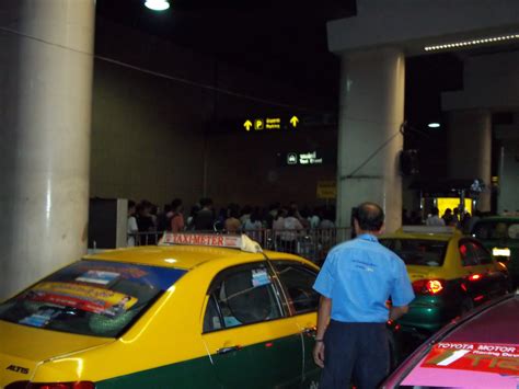 Taxi Driver Banned From Picking Up Passengers Bangkok One News