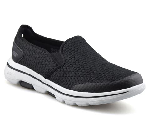Mens Skechers Gowalk New Slip On Extra Wide Fit Walking Gym Trainers Shoes Size Ebay