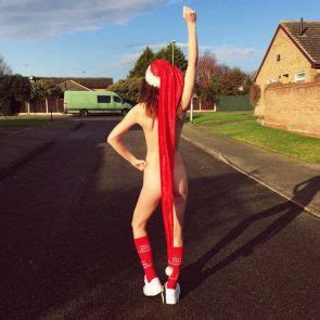 Sexy British Tv Presenter Charlotte De Carle Nude Photos My Xxx Hot Girl