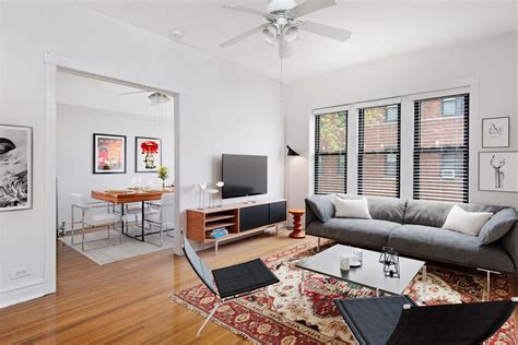 This apartment is 3.1 miles from chicago museum of contemporary art and 3.1 miles from michigan avenue. 634-42 W. Cornelia - Lakeview, Cat-friendly - PPM ...