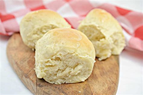 soft buttery yeast rolls recipe in 2021 yeast rolls 9x13 baking dish baked dishes