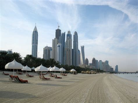 Daarnaast zijn er nog talloze kleine. Top 5 beste stranden Dubai - Ontdek Dubai.NL