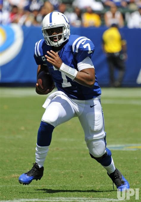 Photo Indianapolis Colts Quarterback Jacoby Brissett Runs For A Gain