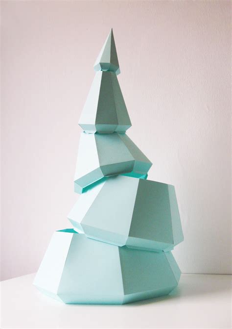 sustainable diy christmas tree assembli