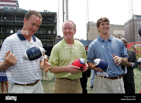 Eli Manning And Father Archie Hi Res Stock Photography And Images Alamy