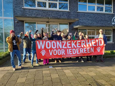 13 Februari Den Haag Actie Tegen Huisuitzetting Van Bewoner Door
