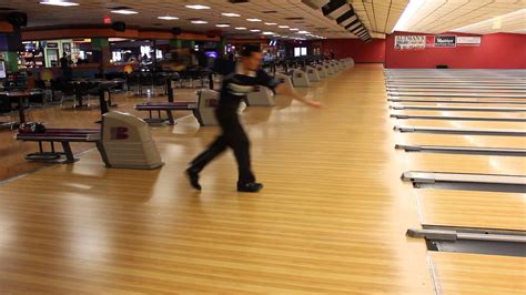 Pin Pointers The Bowling Approach And Timing Four And Five Step