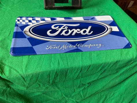 Novelty Vintage License Plate Vintage Ford Motor Company No Holes