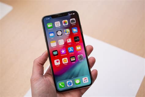 Iphone Xs And Xs Max The Best And Worst Features The Verge