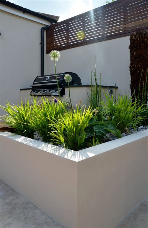 10.62 percent of kitchens are reported to be in the modern design style. Modern Garden Design Outdoor Room With Kitchen Seating ...