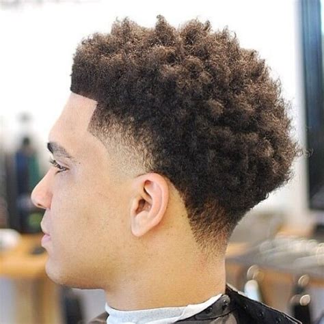 However, the top hairstyles for black men seem to incorporate a low, mid or high fade haircut … 50 Temp Fade Corte De Pelo Ideas » Largo Peinados