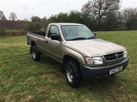 Toyota Hilux Mk5 2002 Full Service History 12 Months Mot 88k In