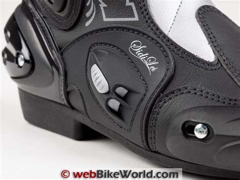Shop revzilla for your sidi apex boots today! Sidi Apex Lei Boots Review - webBikeWorld