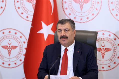 Health Minister Koca urges alternative working shifts in Istanbul to ...