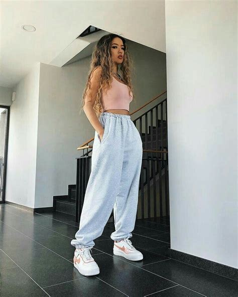 Outfit Para Estar En Casa Teen Fashion Outfits Retro Outfits Look Fashion Basic Style Outfits