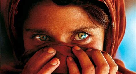 Steve Mccurry Y La Historia De La Fotografía Más Famosa Del Mundo