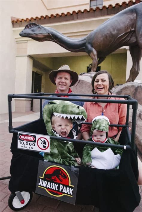 Familly Halloween Costume Reveal Jurassic Park Halloween Costume With Details On How To Crea