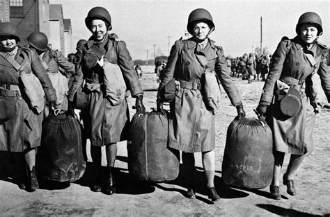 تصاویر تاریخچه حضور زنان در جنگ 1