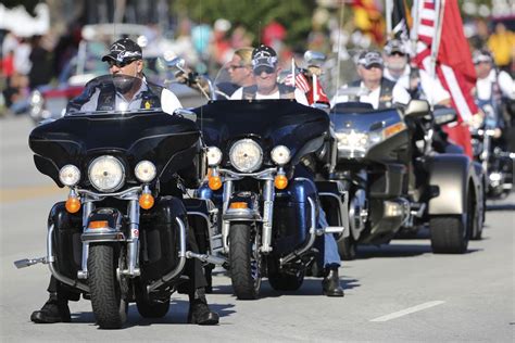 Rolling Thunder Motorcycle Ride Honors Veterans Shortgo
