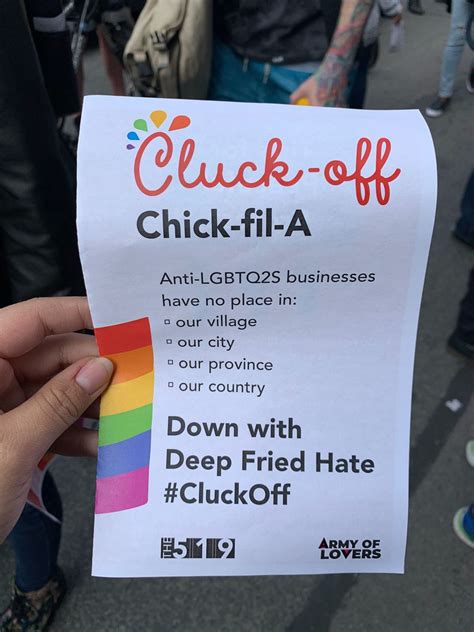 Chick Fil A Toronto Protests Crash Chains First Day In Canada Videos
