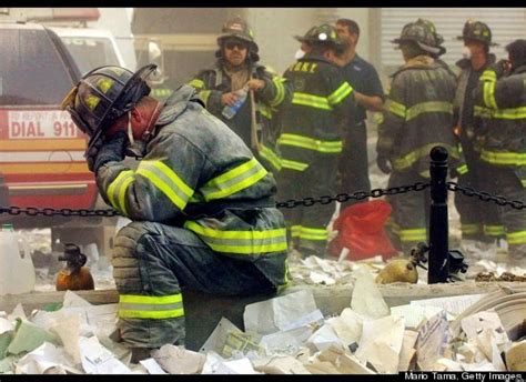 September 11 Photos A Look Back At The 911 Attacks Graphic Photos