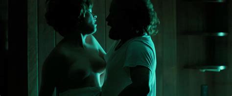 Nude Video Celebs Mena Suvari Nude The Mysteries Of Pittsburgh